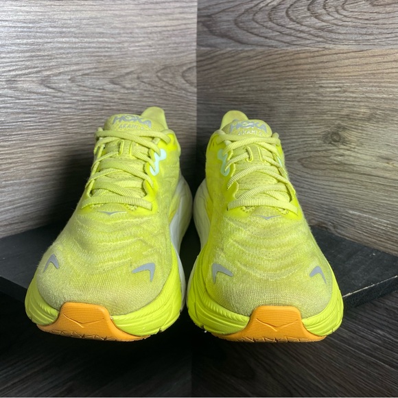Hoka arahi 6 yellow white - Picture 2 of 7